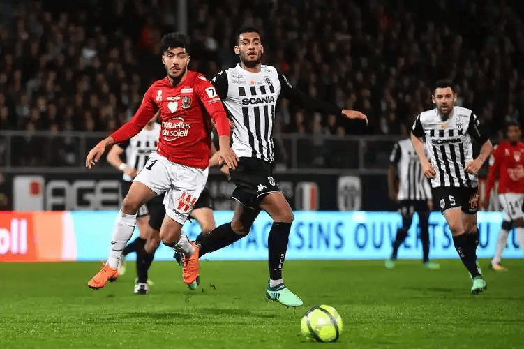 周六028法甲爆冷预警！勒阿弗尔VS巴黎圣曼 保级死战VS豪门卫冕 比分精准预判